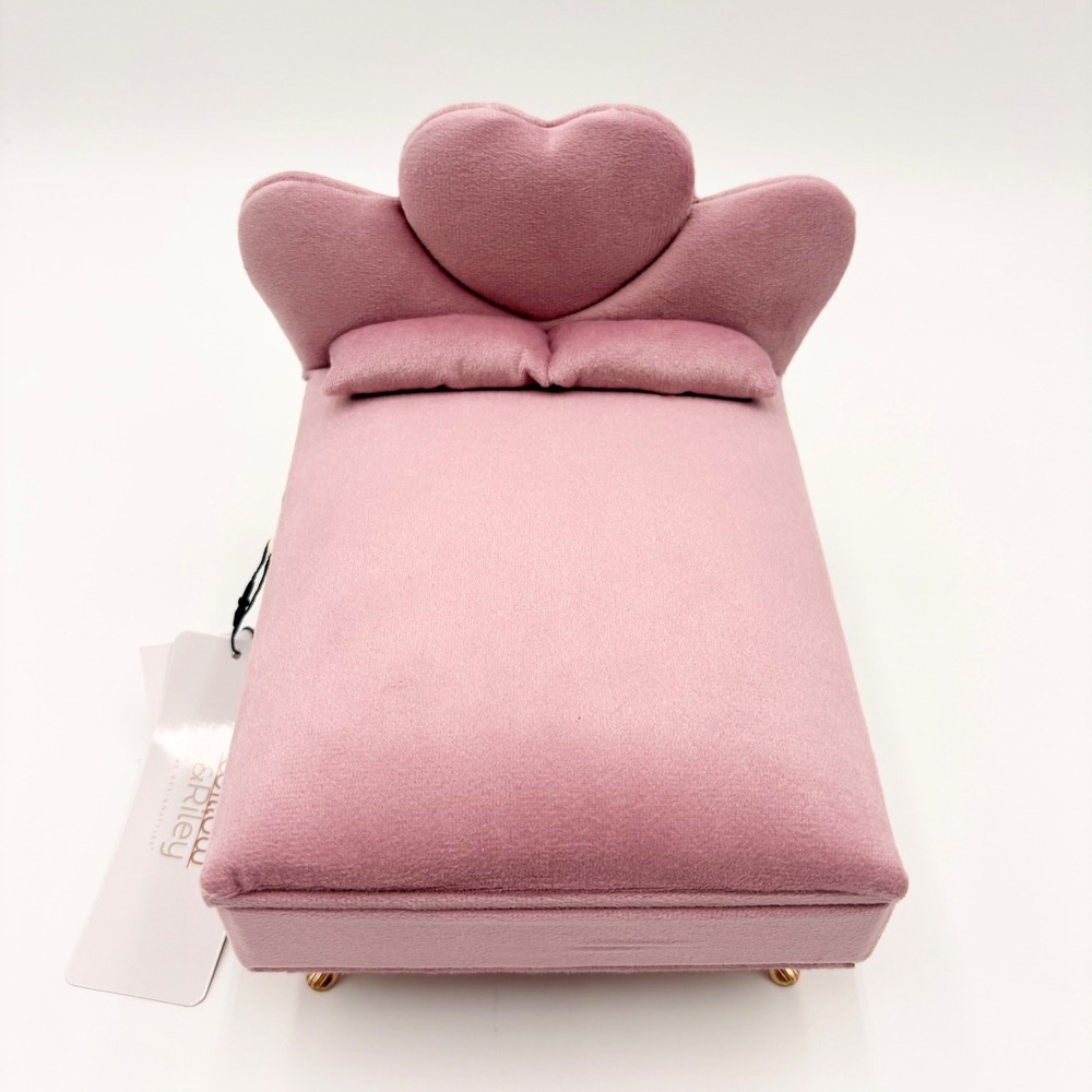 Willow & Riley Pink Velvet Heart Bed Jewelry Box Miniature Furniture Gold Legs